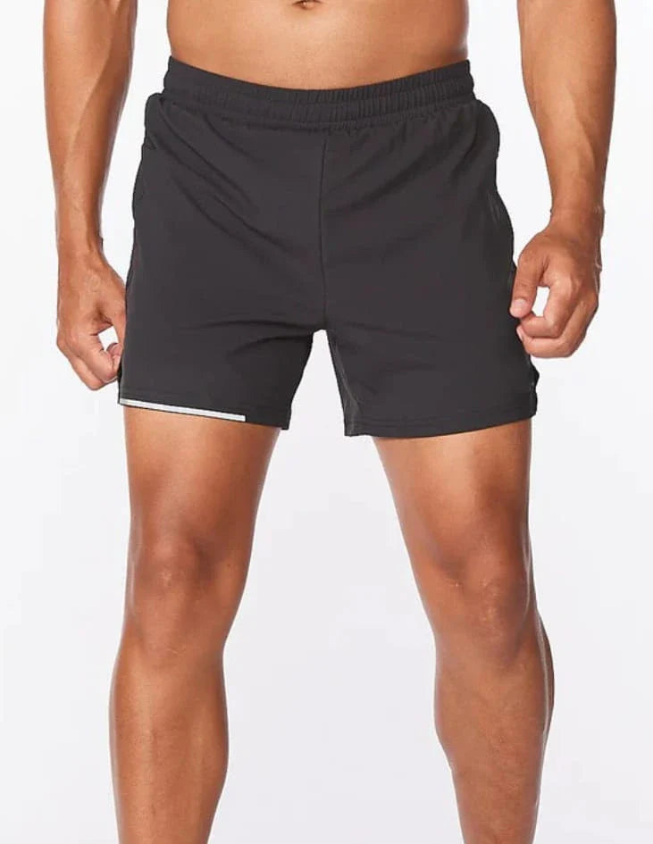 2XU Men shorts on triQUIP Sports