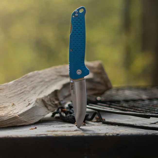SOG Knives on triQUIP Sports