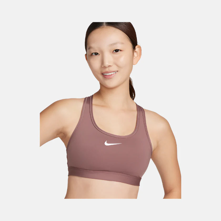 NIKE Swoosh Medium Support Women's Padded Sports Bra on triQUIP Sports