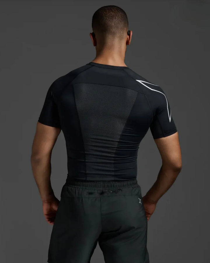 2XU Core Compression Short Sleeve Men Top on triQUIP Sports