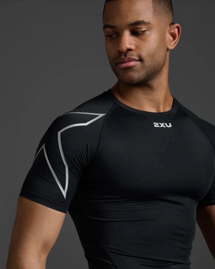 2XU Core Compression Short Sleeve Men Top on triQUIP Sports