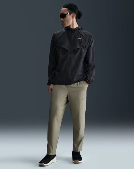 NIKE Form Men's Dri-Fit Open Hem Versatile Trousers - Light Army Black