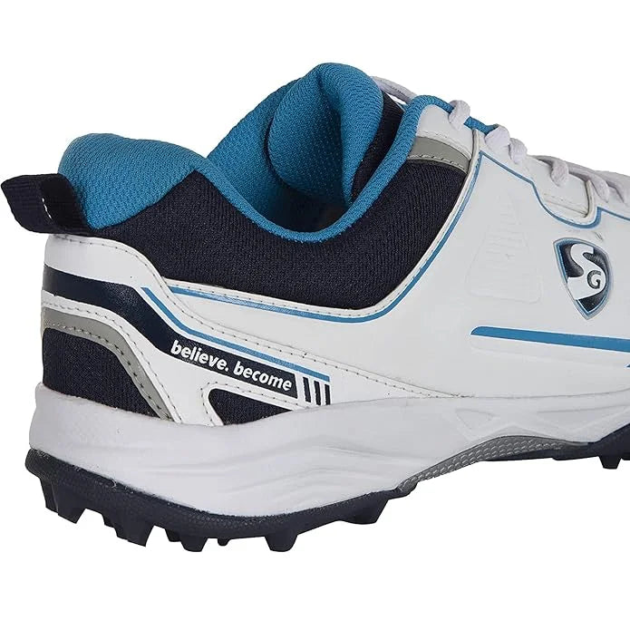 SG Cricket Shoes on triQUIP Sports