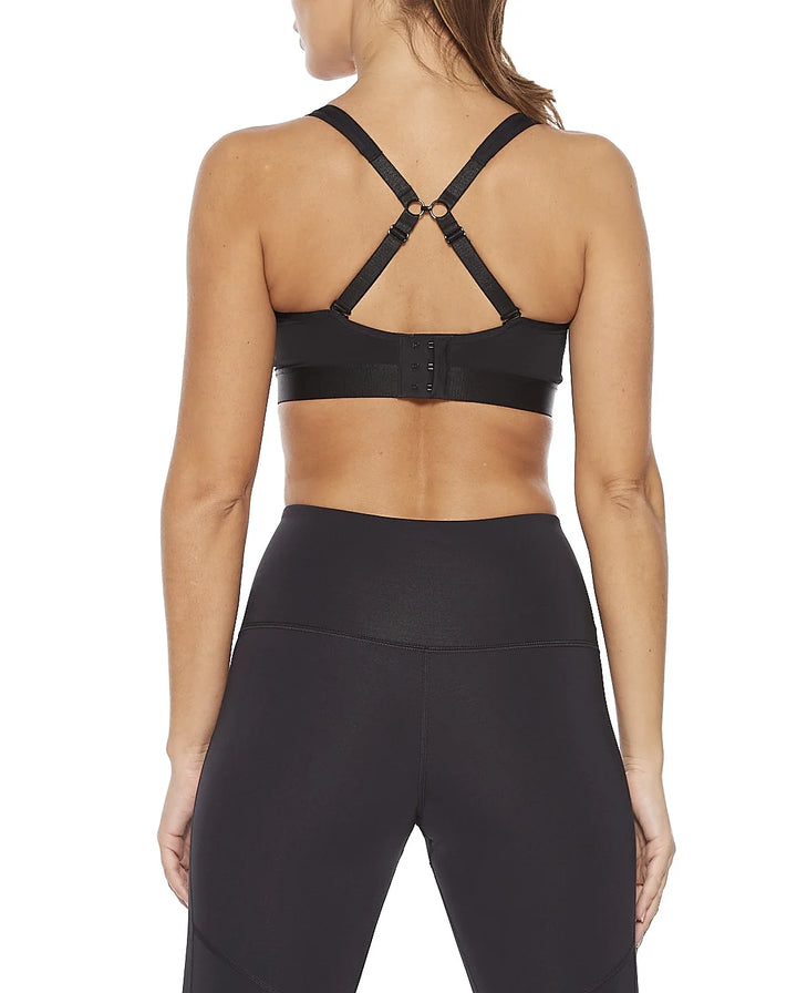 2XU Sports Bra on triQUIP Sports