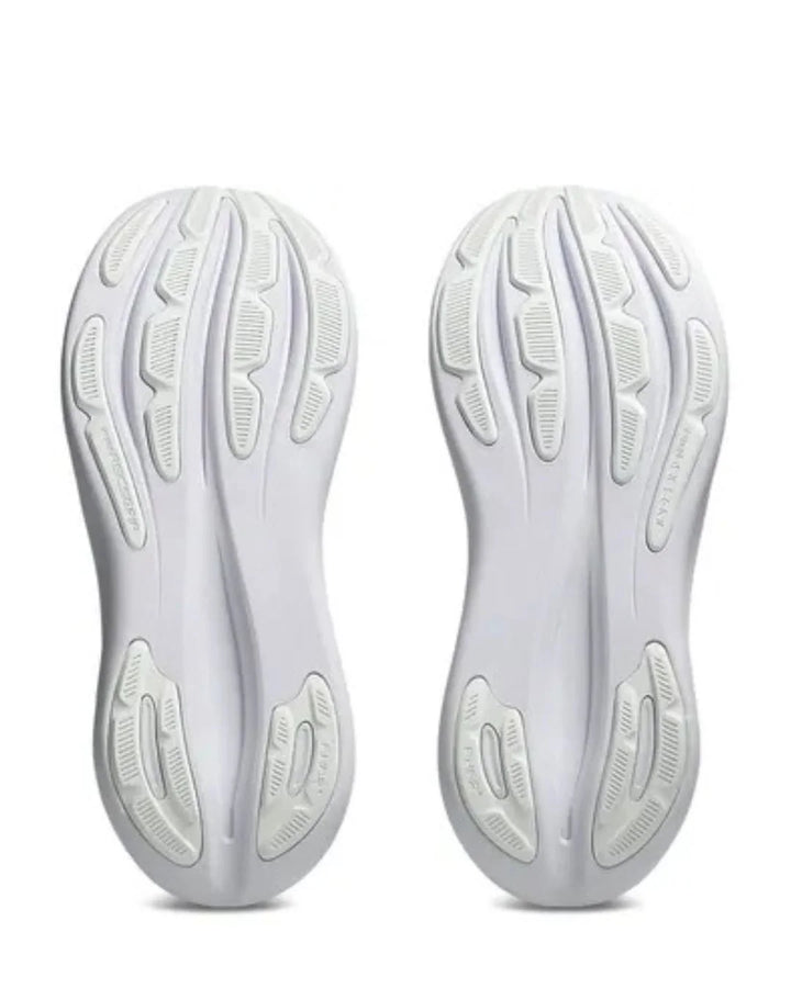 ASICS Gel Nimbus 28 Men Running Shoes on triQUIP Sports