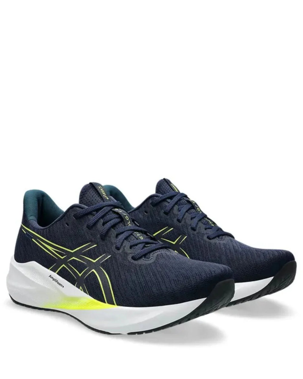 ASICS Versablast 4 Men Running Shoes on triQUIP Sports