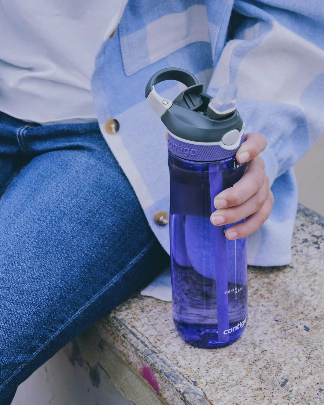 CONTIGO Ashland AUTOSPOUT™ Water Bottle, 720ml on triQUIP Sports