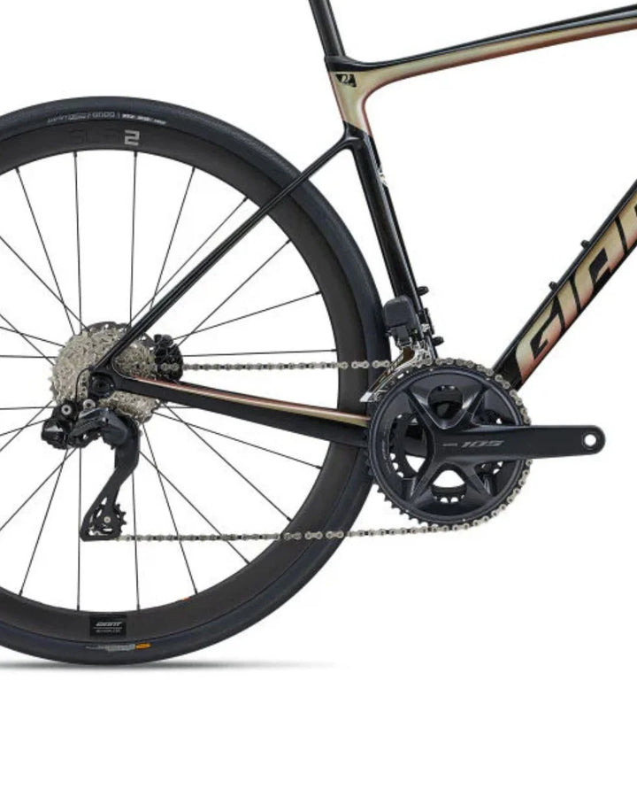 GIANT Defy Advanced Pro 2 Endurance Road Bike on triQUIP Sports