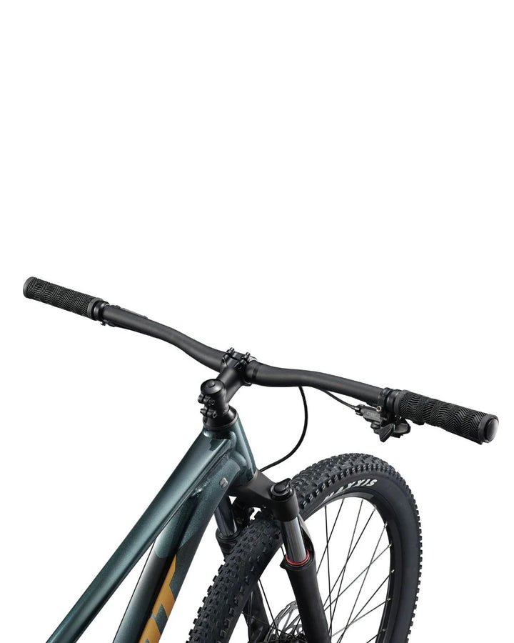 GIANT Talon 2 Hardtail Mountain Bike (2025) on triQUIP Sports