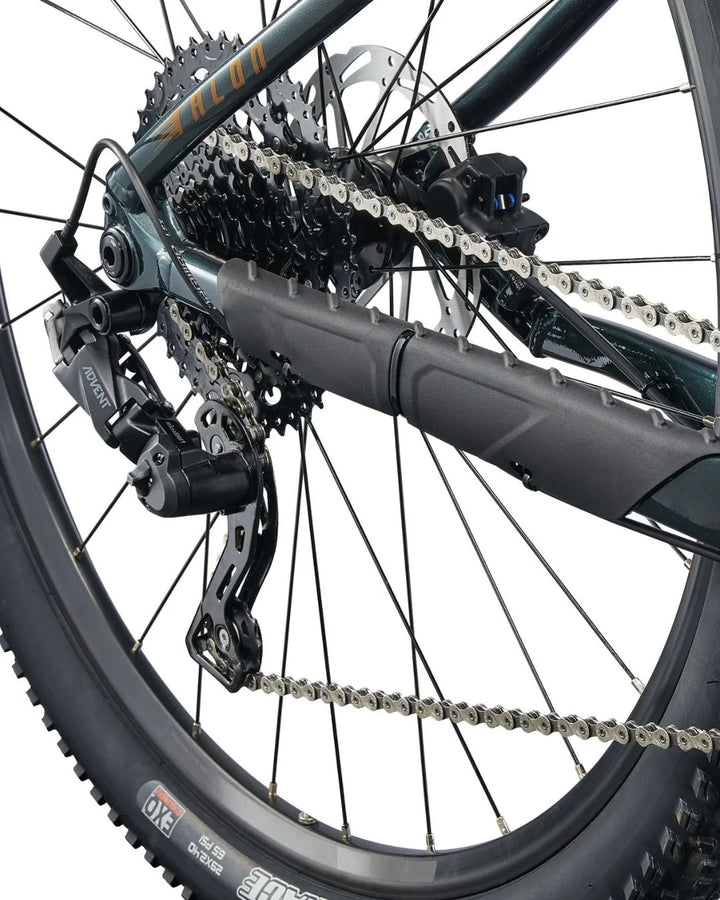 GIANT Talon 2 Hardtail Mountain Bike (2025) on triQUIP Sports