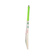 GN Cricket Bat on triQUIP Sports