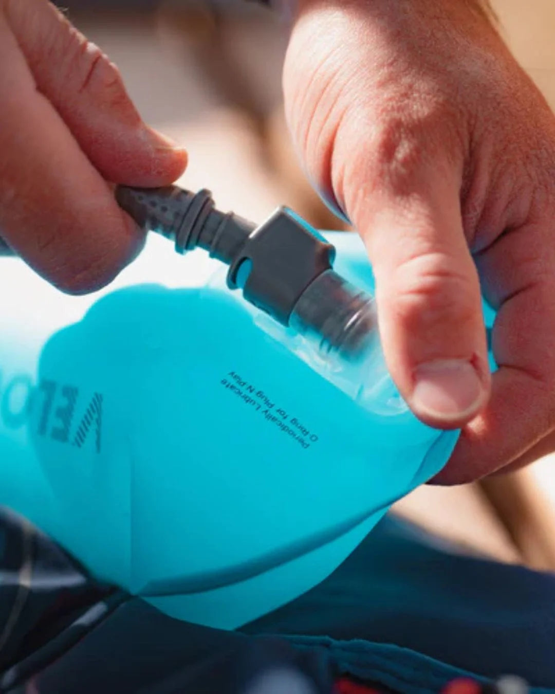 HYDRAPAK Velocity Hydration Bladder For Outdoors on triQUIP Sports