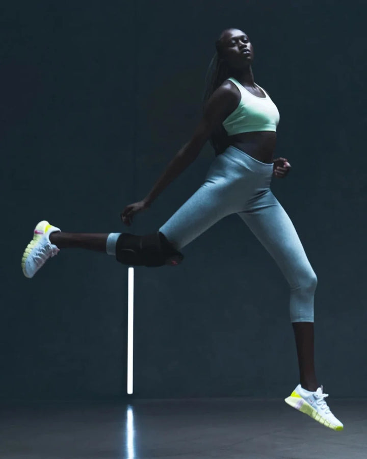 HYPERICE Venom 2 Leg Vibration Massage Device on triQUIP Sports