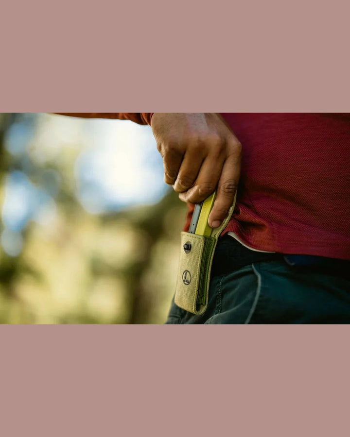 LEATHERMAN Bond Multitool - 14 Tools on triQUIP Sports