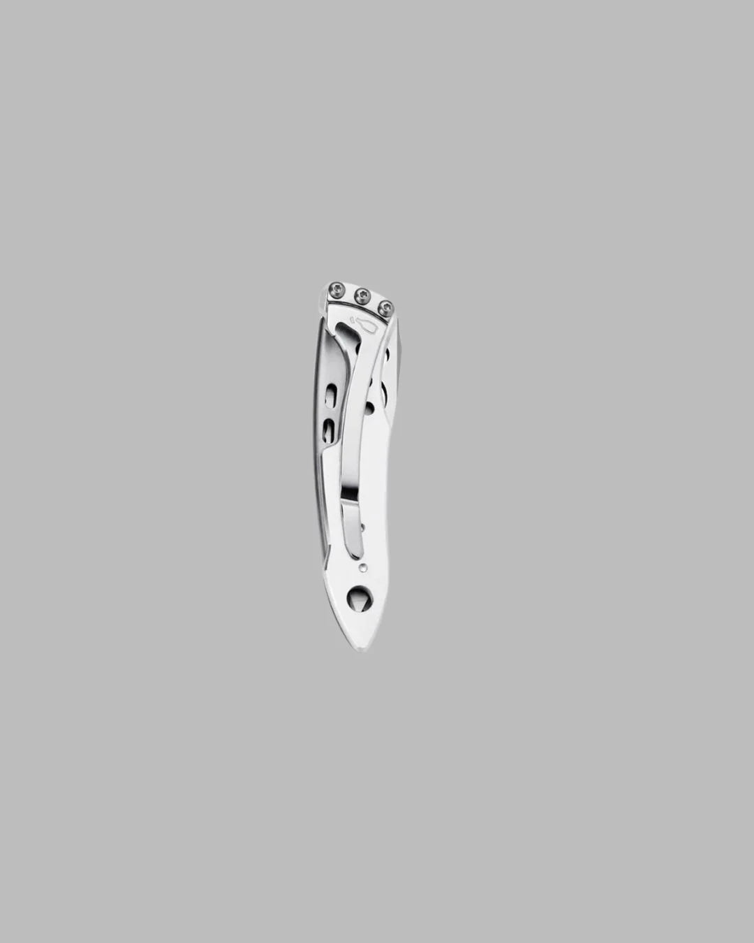 LEATHERMAN Skeletool KBX Multipurpose Tool - 2 Tools on triQUIP Sports