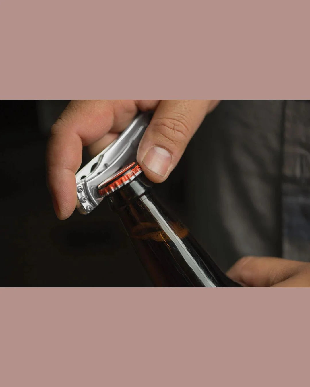 LEATHERMAN Skeletool KBX Multipurpose Tool - 2 Tools on triQUIP Sports