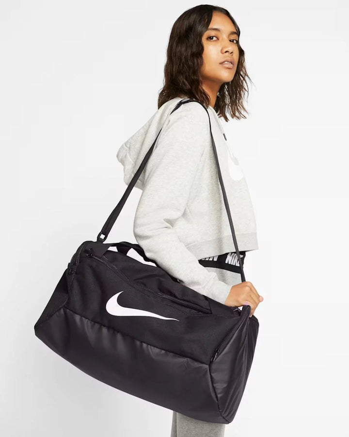 NIKE Brasilia Training Duffel Bag (Small) ON triQUIP Sports