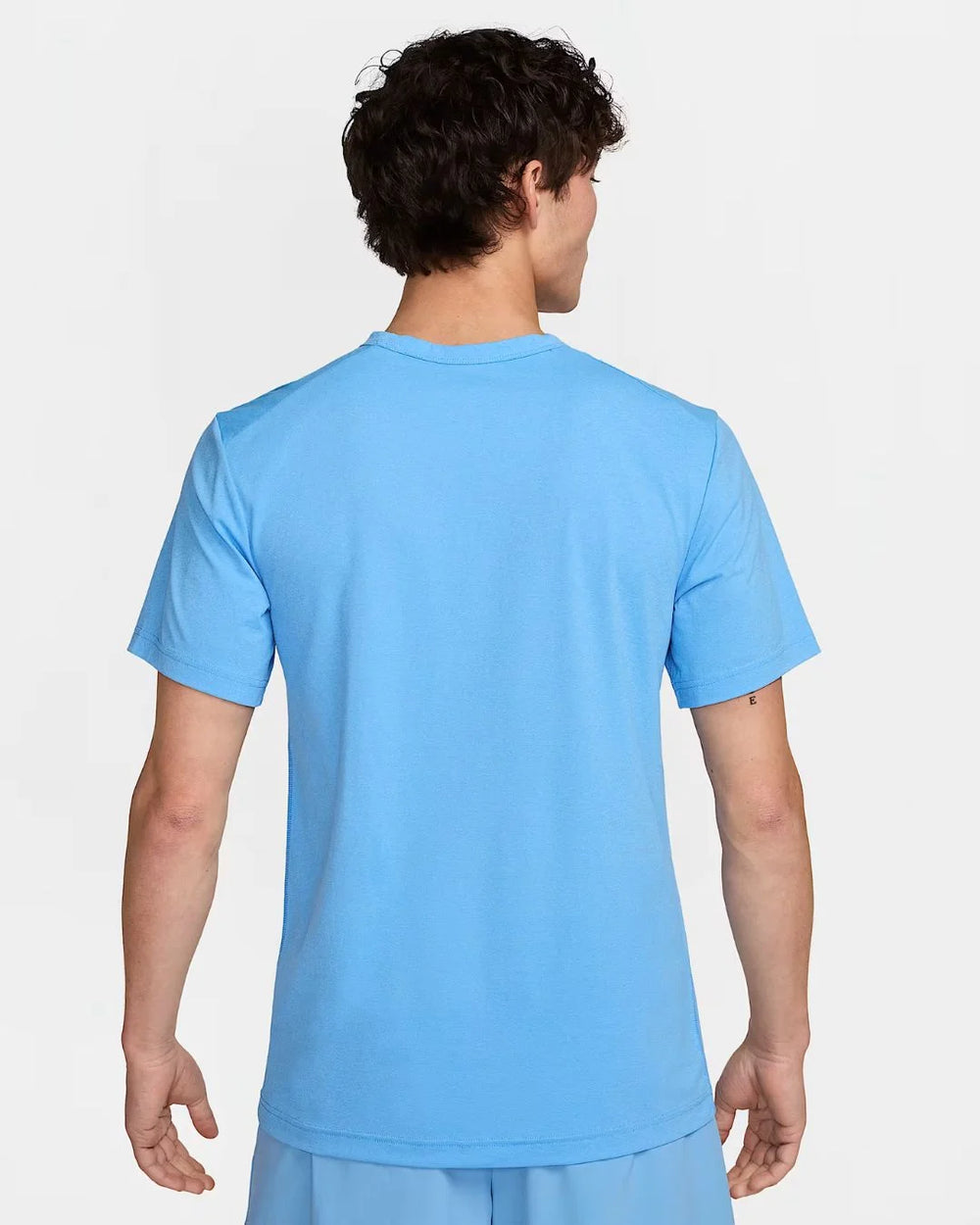 NIKE Dri-FIT UV Hyverse Men's Short-Sleeve Fitness Jersey on triQUIP Sports