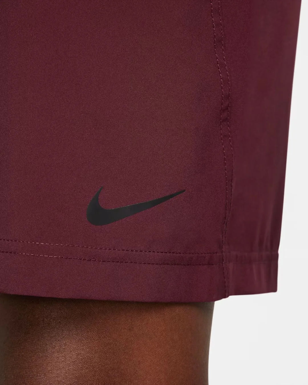 NIKE Dri-Fit Form Men's 7in Unlined Versatile Shorts - Night Maroon/Black
