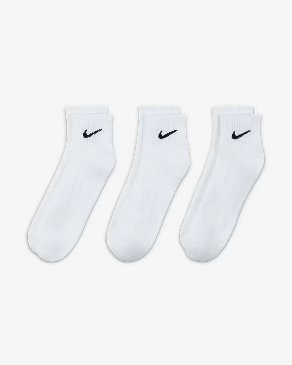 NIKE Everyday Cushioned Training Ankle Socks - 3 Pairs on triQUIP Sports