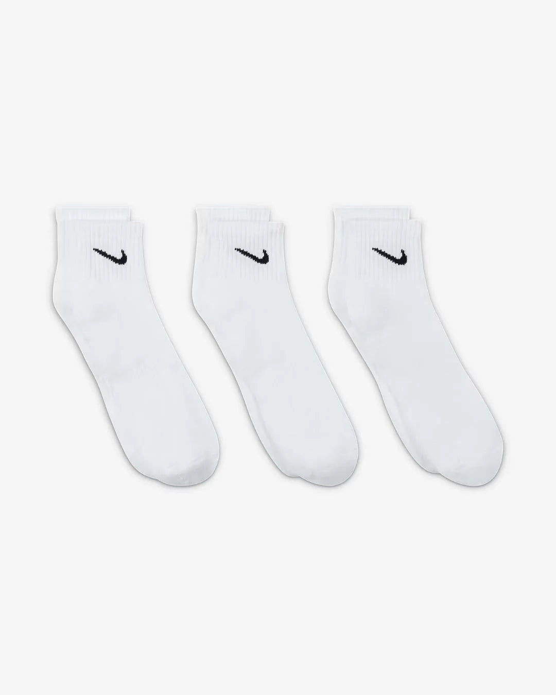 NIKE Everyday Cushioned Training Ankle Socks - 3 Pairs on triQUIP Sports