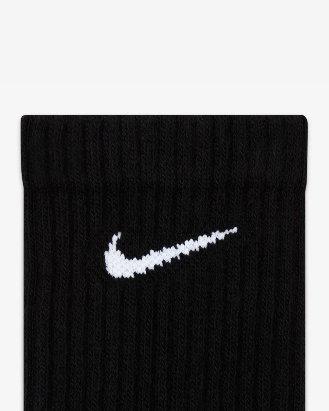NIKE Everyday Cushioned Training Crew Socks (3 Pairs) - Black/White on triQUIP Sports
