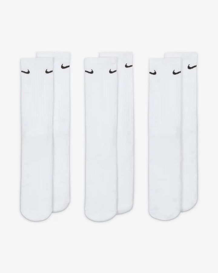 NIKE Everyday Cushioned Training Crew Socks (3 Pairs) on triQUIP Sports