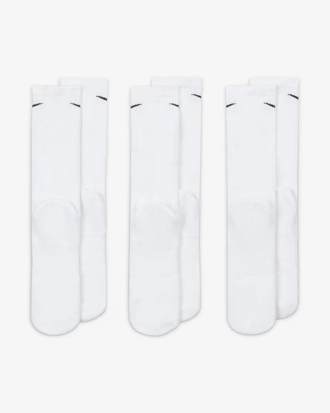 NIKE Everyday Cushioned Training Crew Socks (3 Pairs) on triQUIP Sports