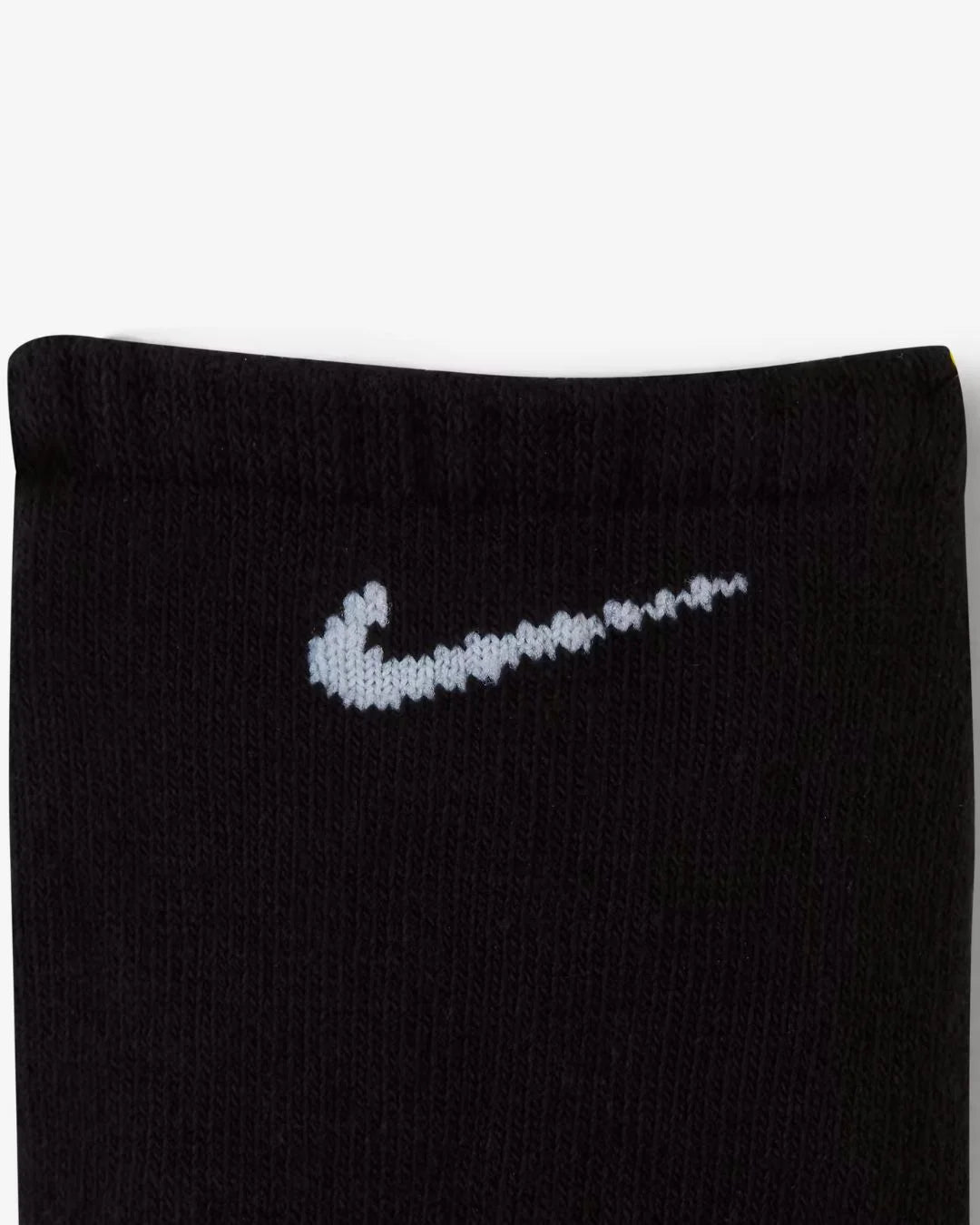 NIKE Everyday Cushioned Training No Show Socks (3-Pairs) on triQUIP Sports