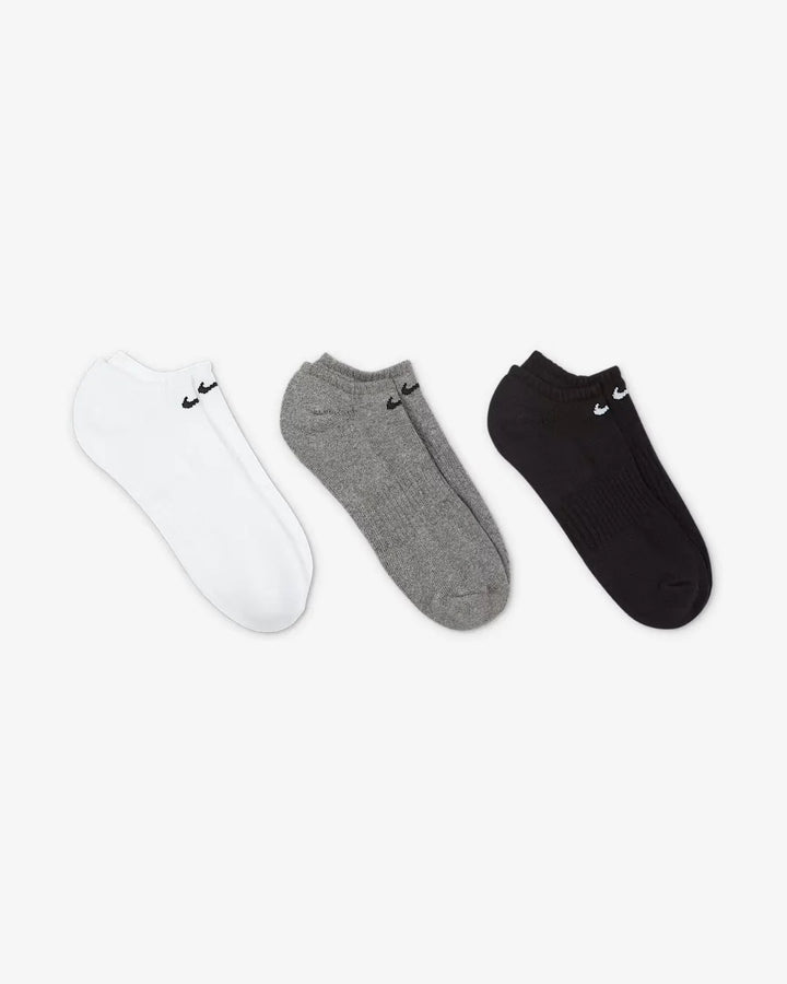 NIKE Everyday Cushioned Training No Show Socks (3-Pairs) on triQUIP Sports