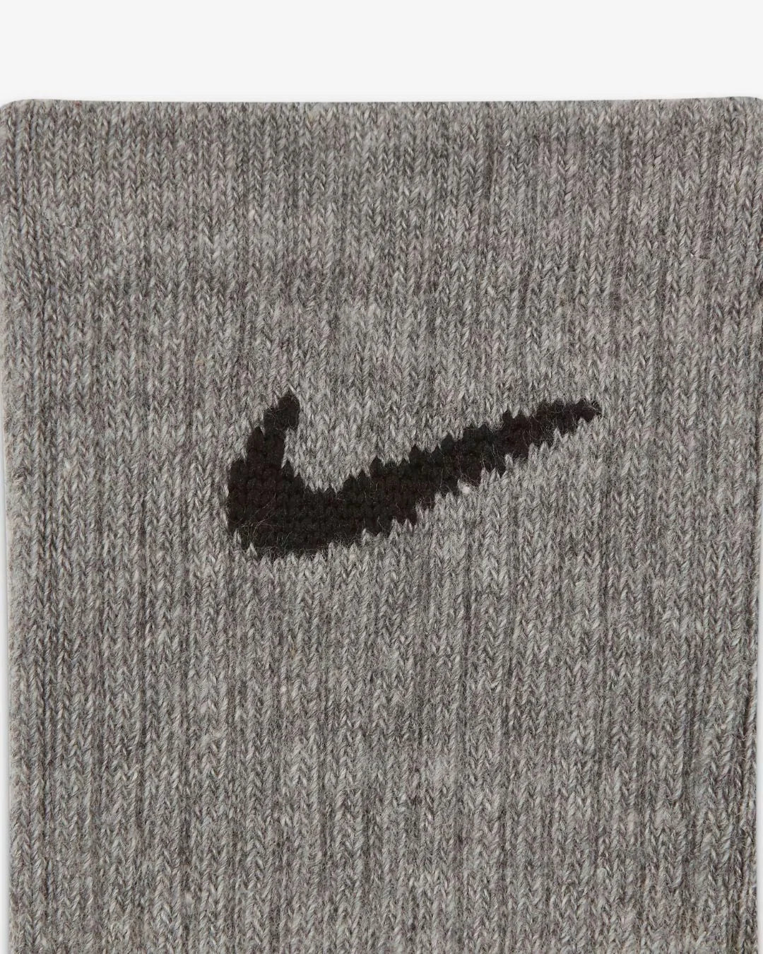 NIKE Everyday Lightweight Training Crew Socks on triQUIP Sports