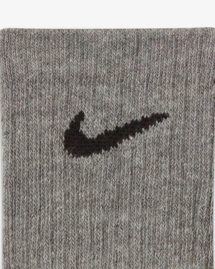 NIKE Everyday Lightweight Training Crew Socks on triQUIP Sports