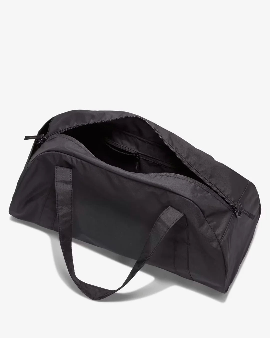 NIKE Gym Club Duffel Bag (24L) on triQUIP Sports