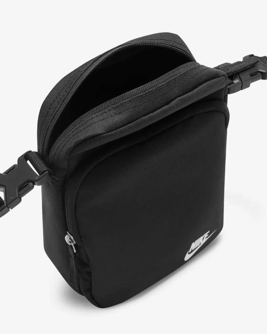 NIKE Heritage Cross Body Bag (4L) on triQUIP Sports