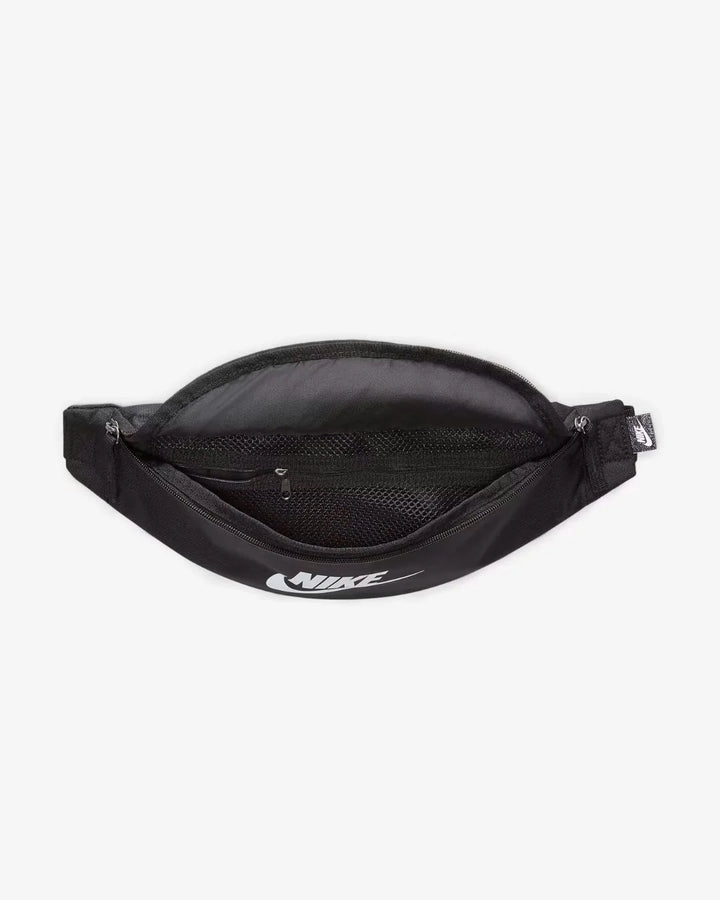 NIKE Heritage Waistpack (3L) on triQUIP Sports