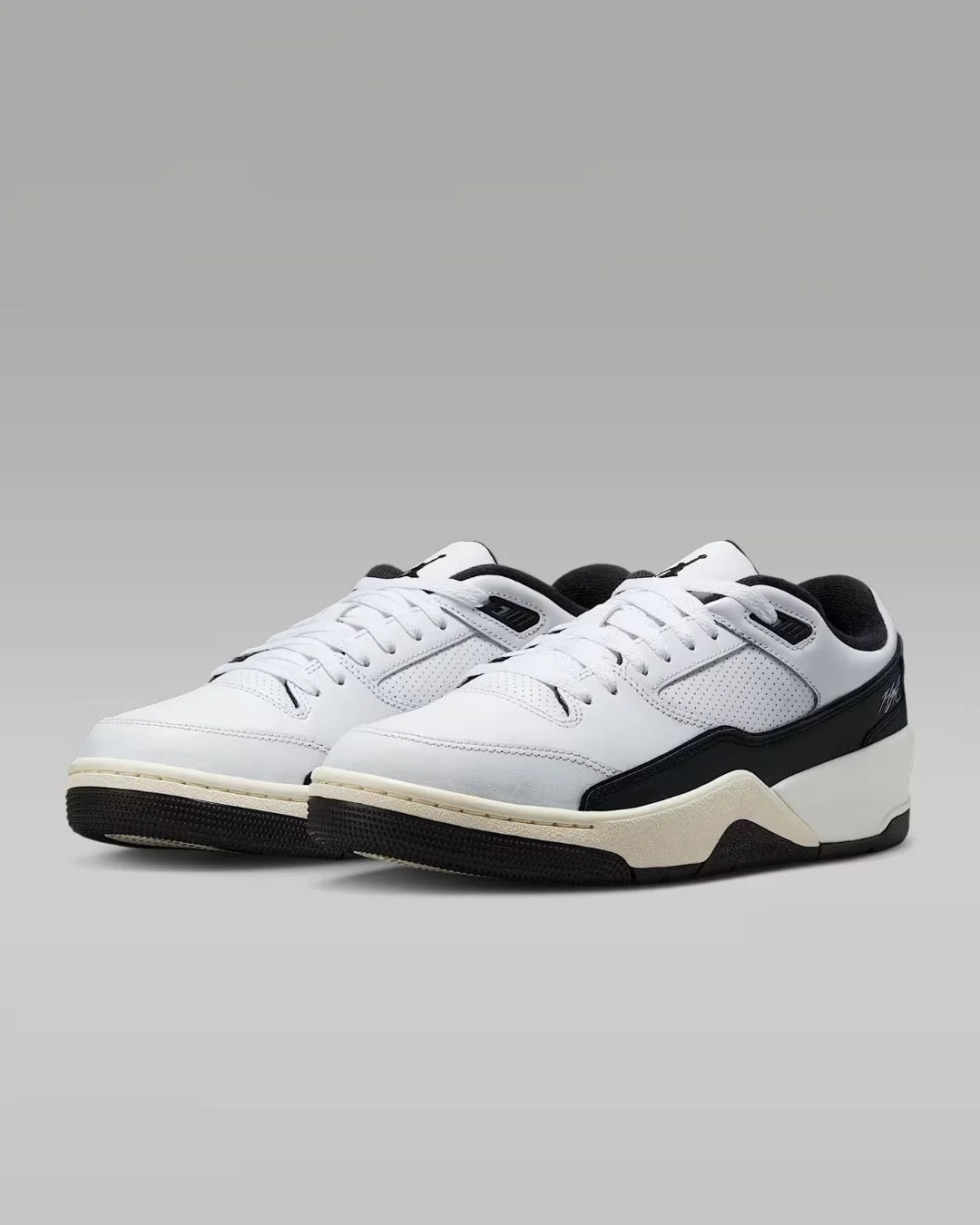 NIKE Jordon Flight Court Men's Shoes on triQUIP Sports