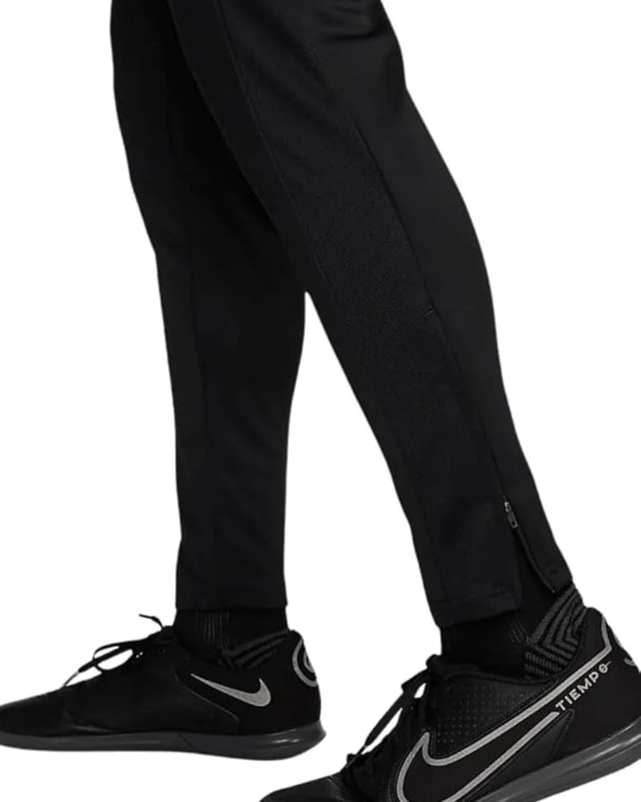 NIKE Men's Athletic Pants on triQUIP Sports