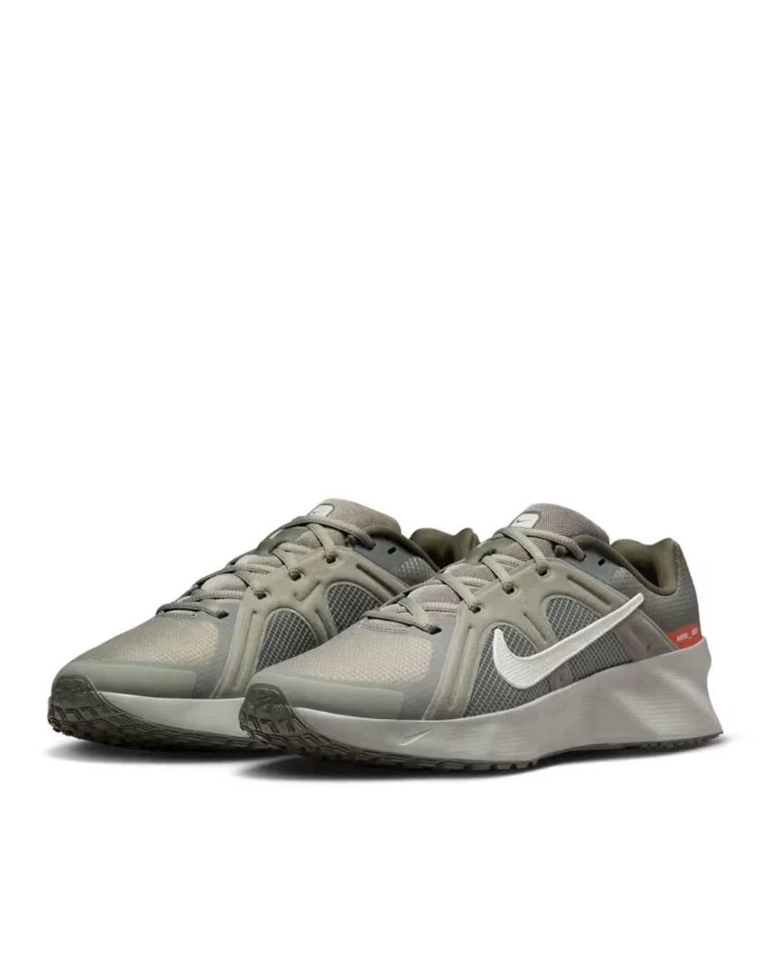 NIKE Metro Tek Men's Shoes on triQUIP Sports