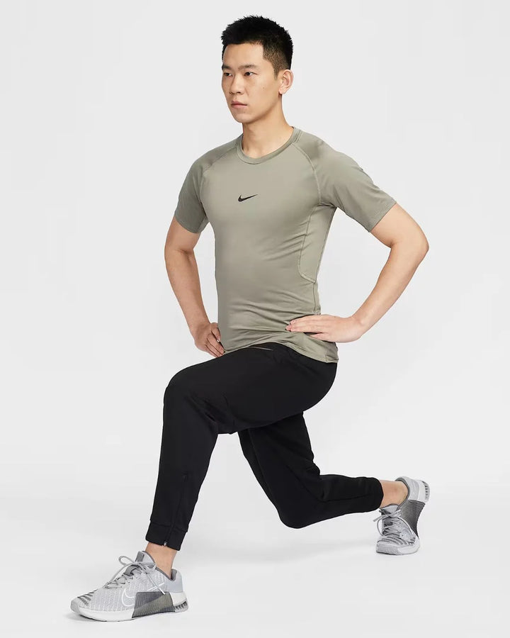 NIKE Pro Men's Dri-Fit Tight Short Sleeve Fitness Top