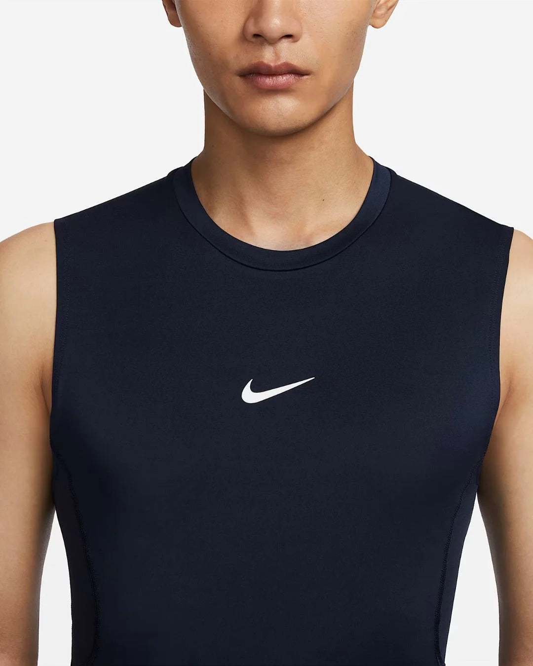 NIKE Pro Men's Dri-FIT Tight Sleeveless Fitness Top