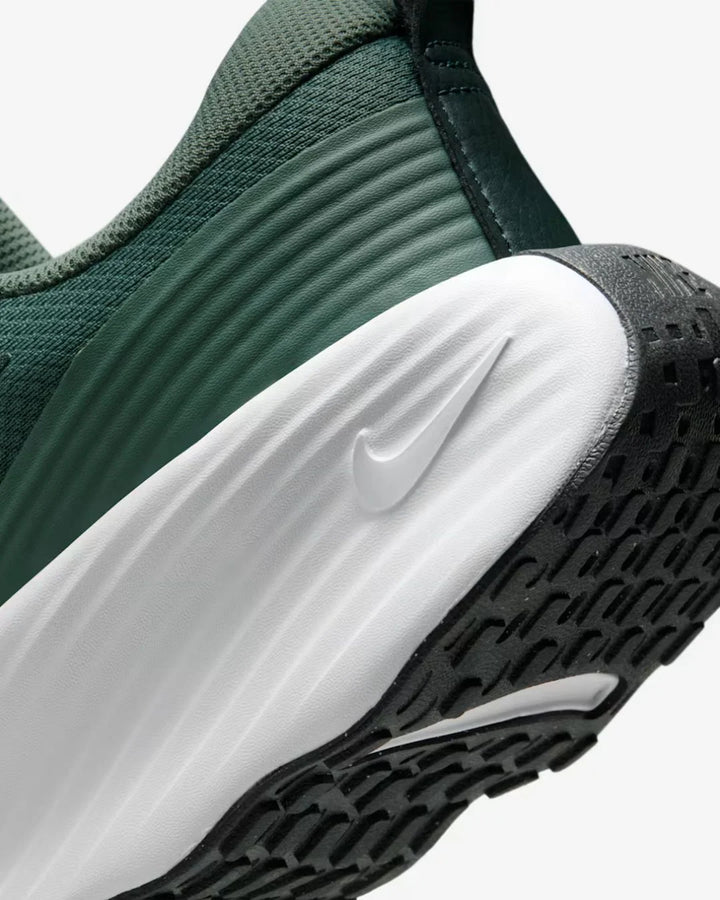 NIKE Promina Men's Walking Shoes on triQUIP Sports