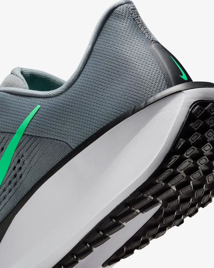 NIKE Quest 6 Men's Road Running Shoes on triQUIP Sports