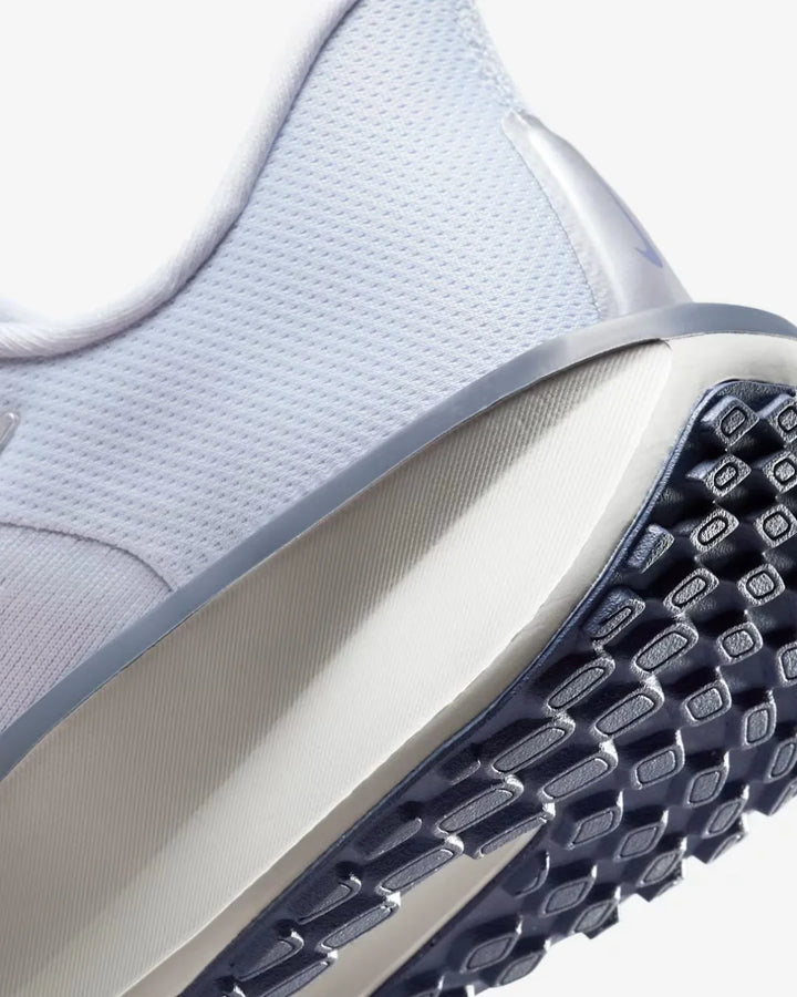 NIKE Quest 6 Women's Road Running Shoes on triQUIP Sports