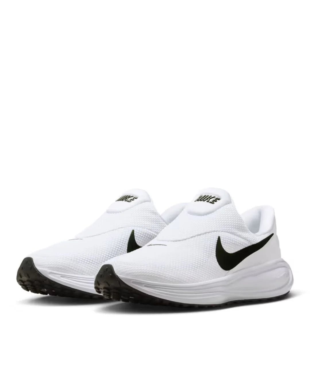 NIKE Revolution 8 Easyon Men Running Shoes on triQUIP Sports