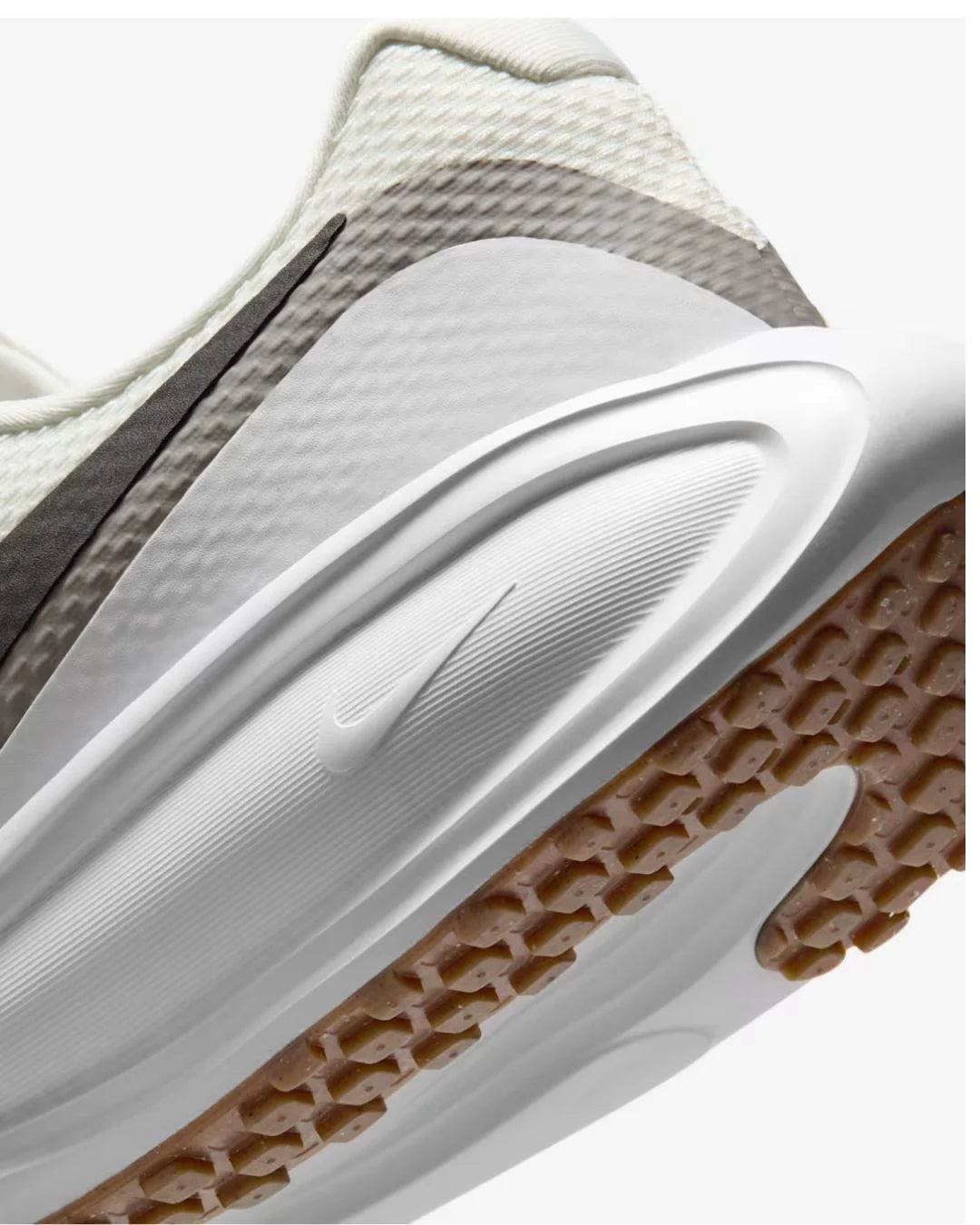 NIKE Revolution 8 Men's Road Running Shoes on triQUIP Sports