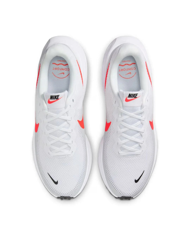 NIKE Revolution 8 Men's Road Running Shoes on triQUIP Sports