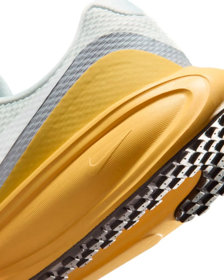 NIKE Revolution 8 Men's Road Running Shoes on triQUIP Sports