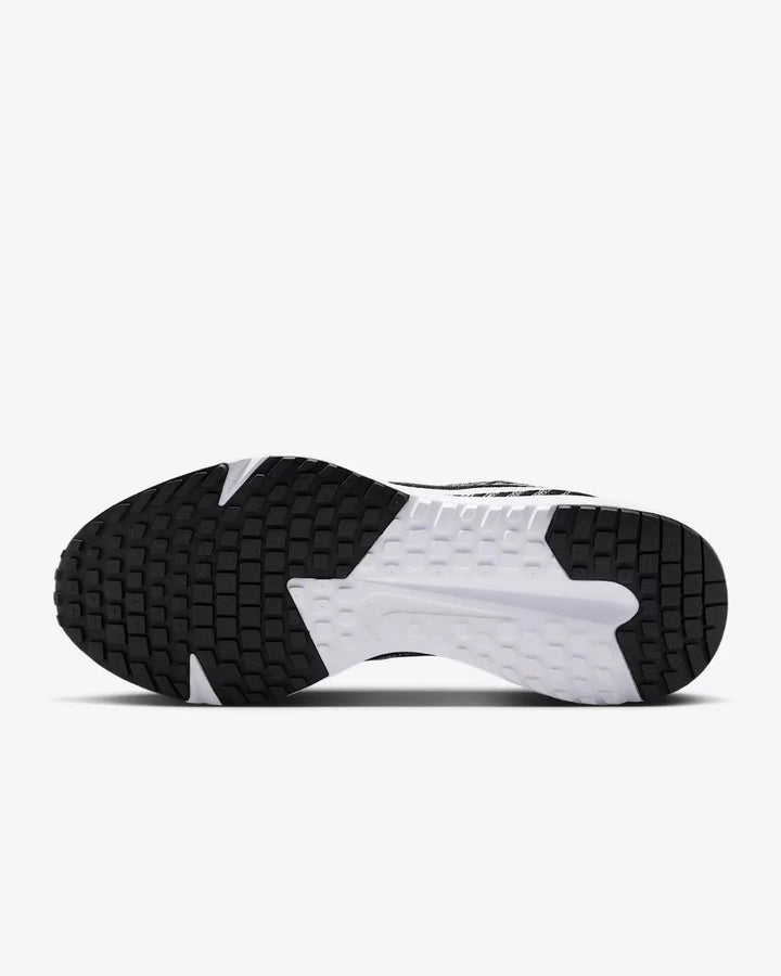 NIKE Run Defy Men's Road Running Shoes on triQUIP Sports