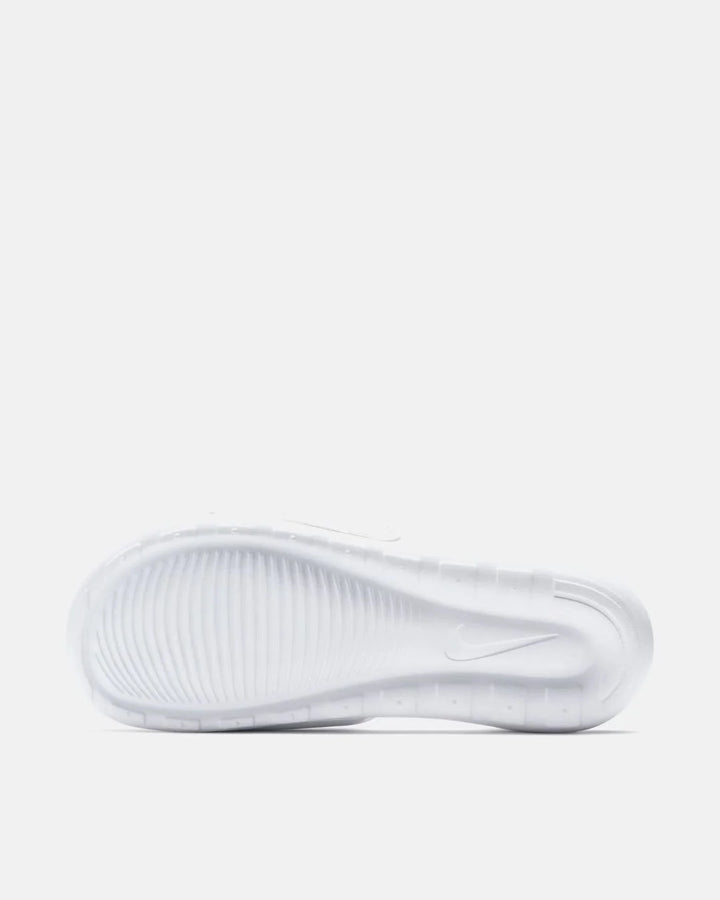 NIKE Vctori One Women's Slides on triQUIP Sports