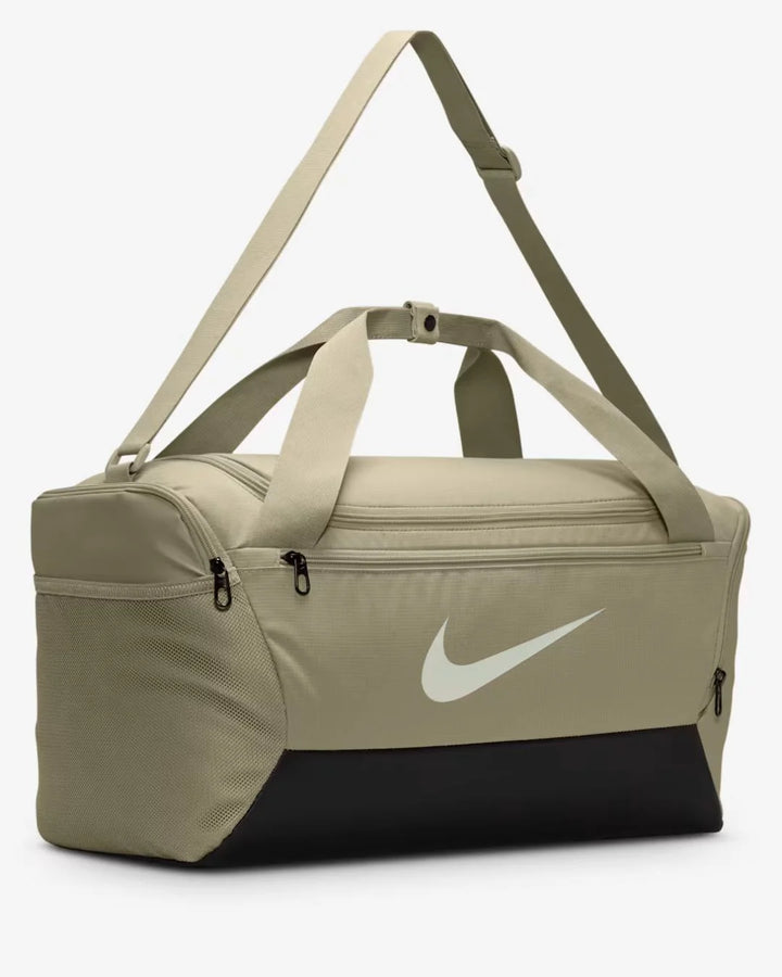 NIKE Brasilia Training Duffel Bag (Small, 41L) on triQUIP Sports